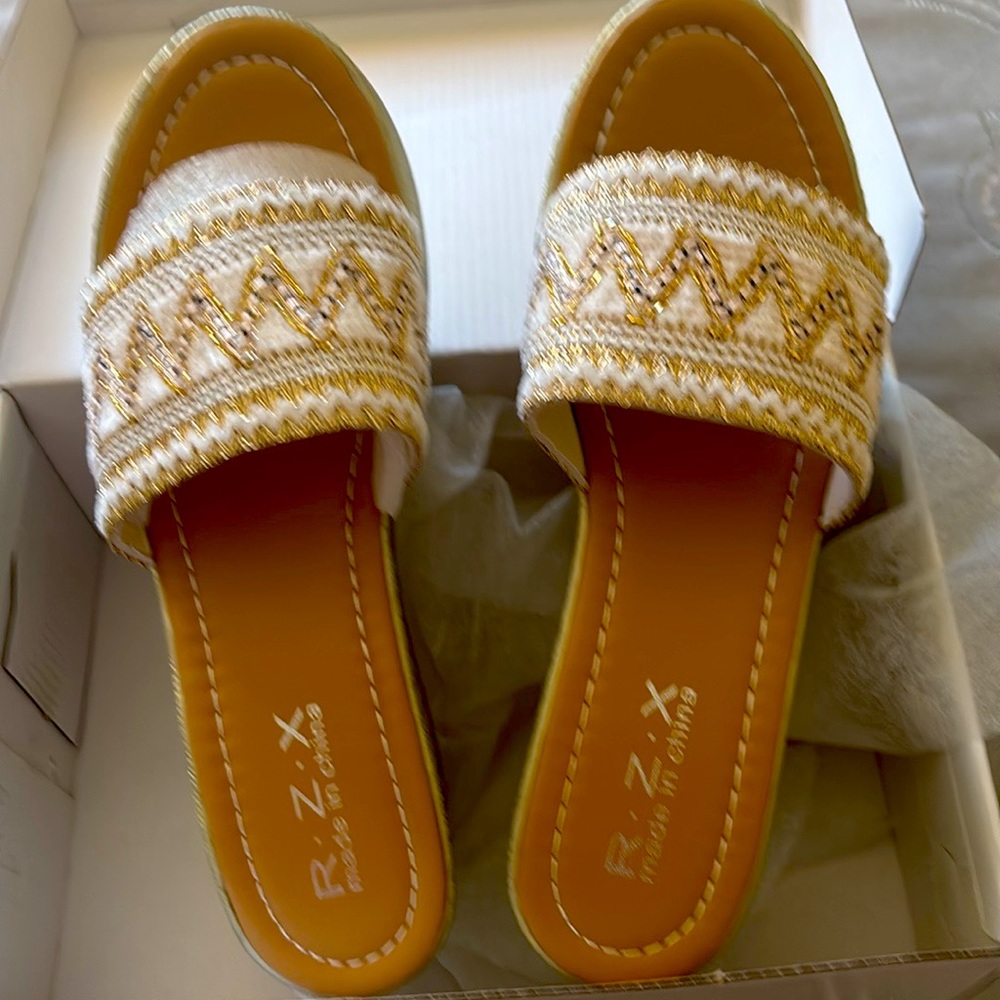 R Z X PLATFORMS SiZE 40 ( USA 8 )